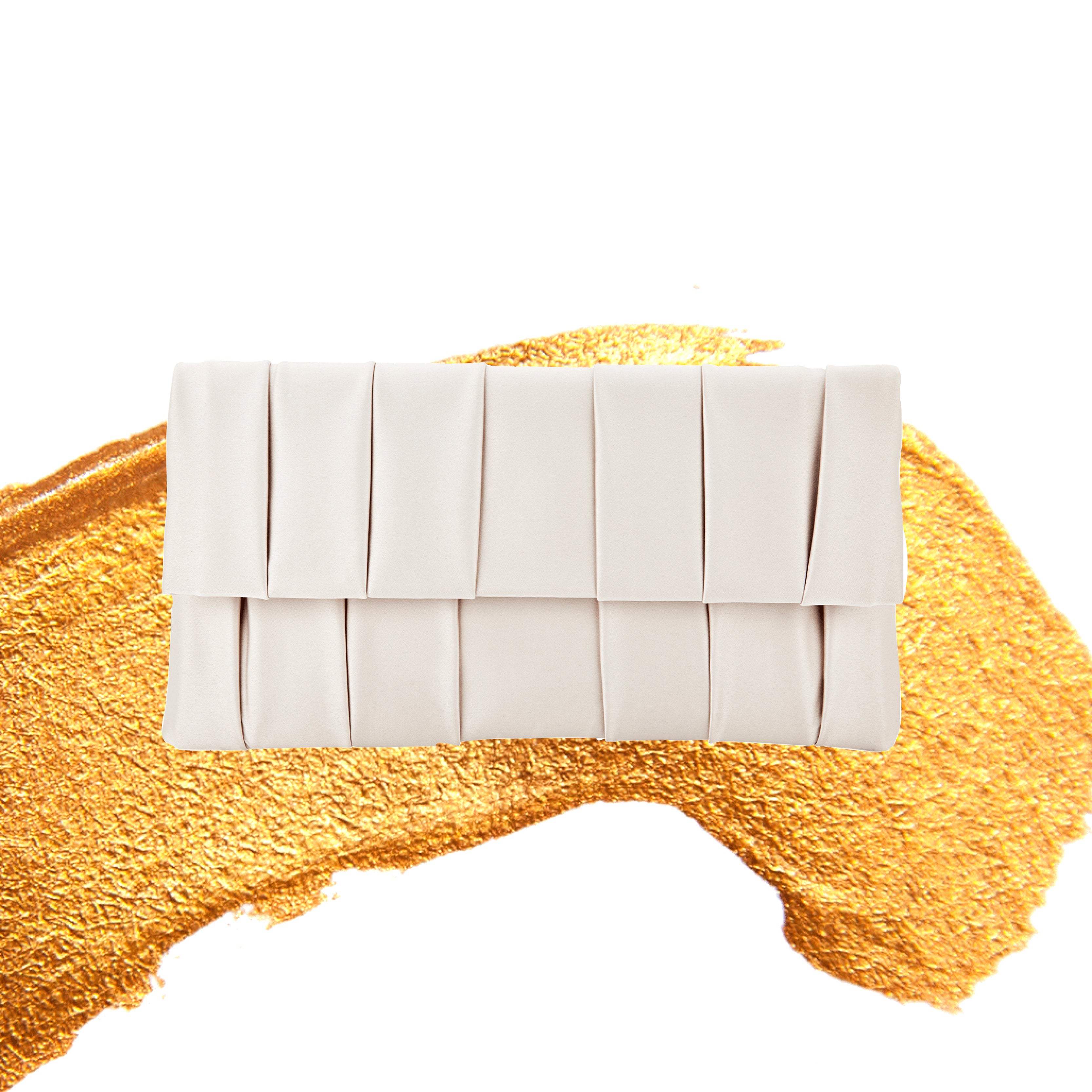 White Out: Get Ready for Summer With This Chic Color 
